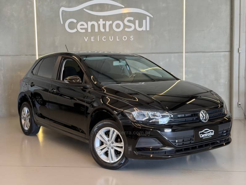 VOLKSWAGEN - POLO - 2020/2020 - Preta - R$ 72.900,00