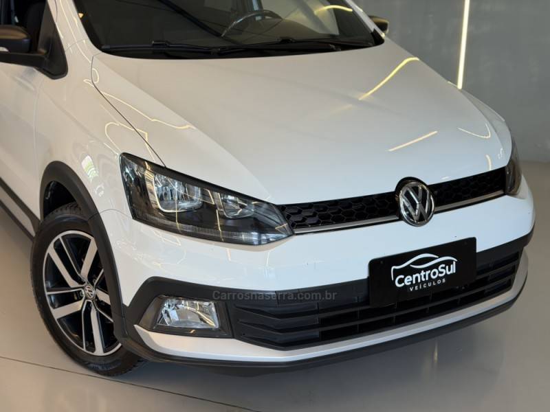 VOLKSWAGEN - FOX - 2021/2021 - Branca - R$ 71.900,00