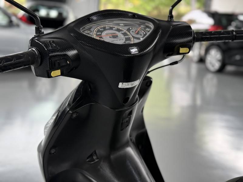 HONDA - BIZ 125 - 2009/2010 - Preta - R$ 8.900,00