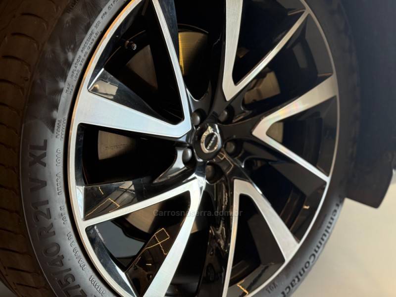 VOLVO - XC90 - 2023/2023 - Azul - R$ 419.900,00