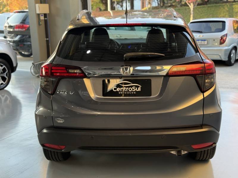 HONDA - HR-V - 2020/2020 - Cinza - R$ 114.900,00