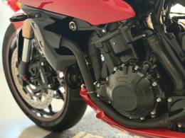 TRIUMPH - SPEED TRIPLE - 2015/2015 - Vermelha - R$ 42.900,00