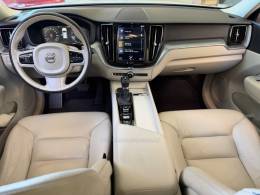 VOLVO - XC60 - 2019/2019 - Branca - R$ 152.900,00