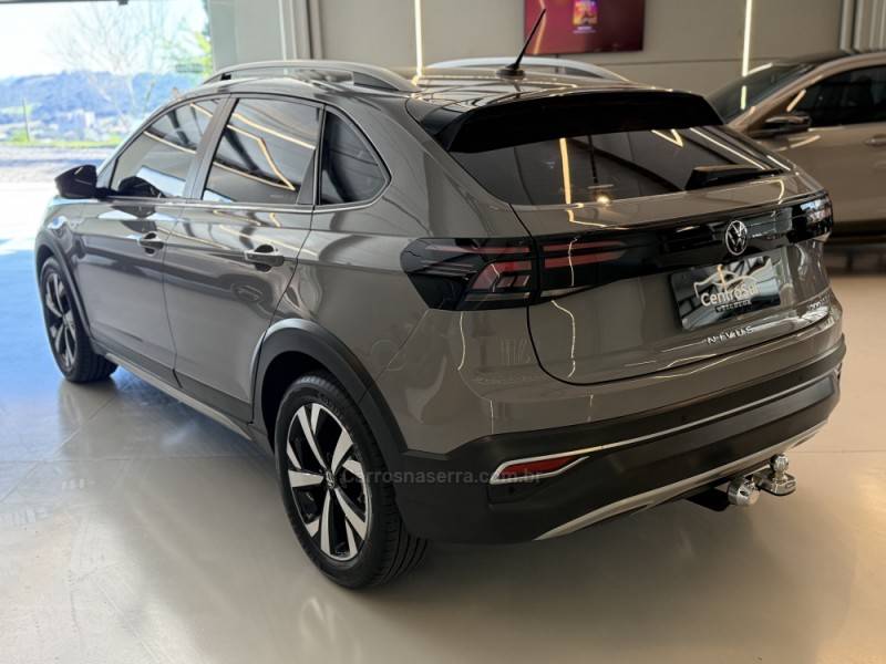VOLKSWAGEN - NIVUS - 2022/2023 - Cinza - R$ 121.900,00