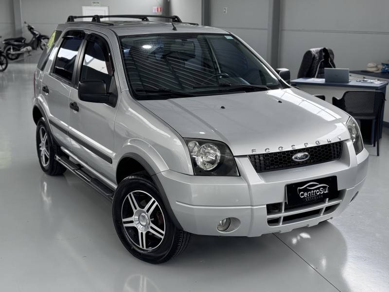 FORD - ECOSPORT - 2004/2005 - Prata - R$ 28.990,00