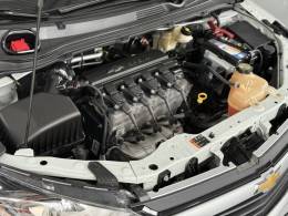 CHEVROLET - ONIX - 2018/2018 - Prata - R$ 69.900,00