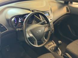 HYUNDAI - HB20 - 2015/2016 - Branca - R$ 50.900,00