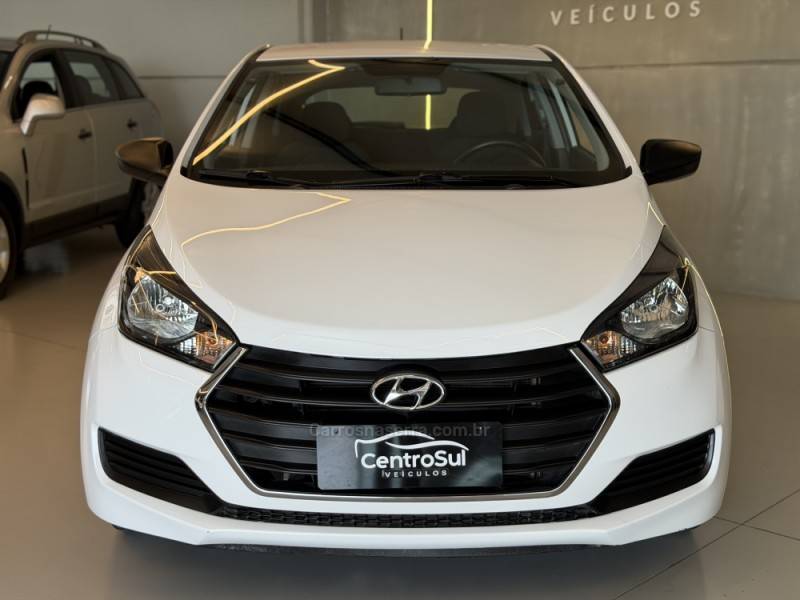 HYUNDAI - HB20 - 2015/2016 - Branca - R$ 50.900,00