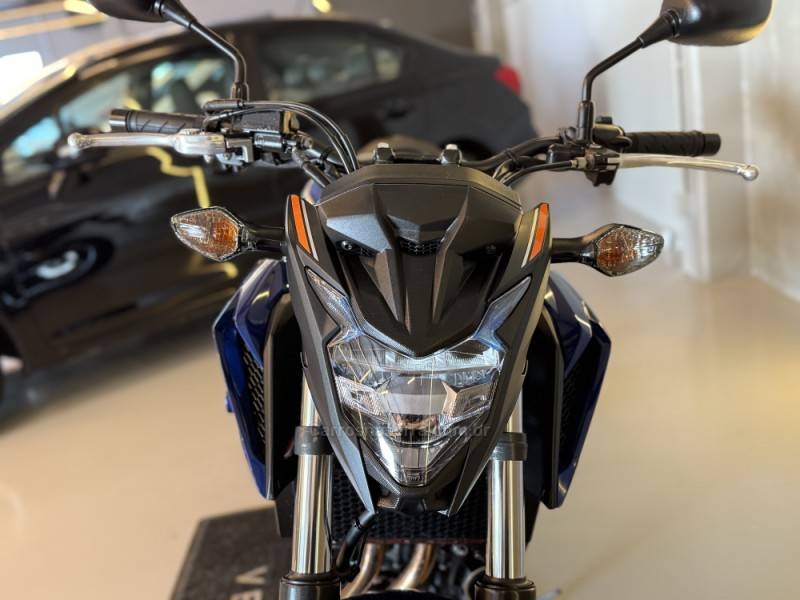 HONDA - CB 500F - 2018/2018 - Azul - R$ 30.900,00